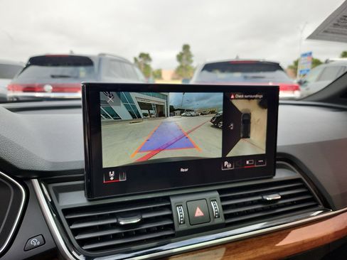 Used 2023 Audi Q5 2.0T Prestige AWD/4WD image 18