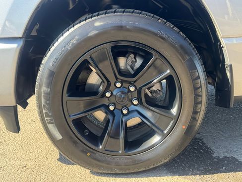 Used 2022 RAM 1500 Big Horn w/ Night Edition RWD image 26