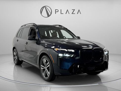 New 2026 BMW X7 M60i image 7