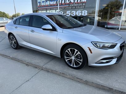 Used 2018 Buick Regal Essence
