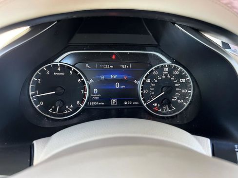 Used 2018 Nissan Murano SL w/ Moonroof Package image 24