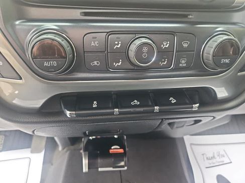 Used 2018 Chevrolet Silverado 1500 LT w/ All Star Edition AWD/4WD image 15