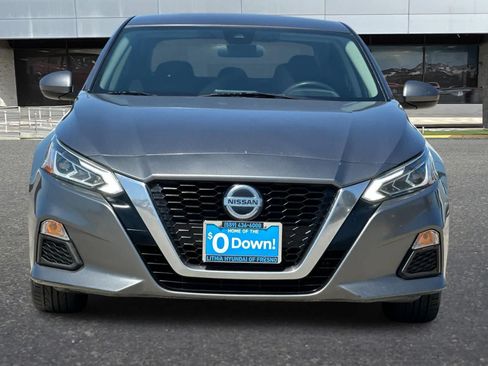 Used 2021 Nissan Altima 2.5 SV FWD image 11