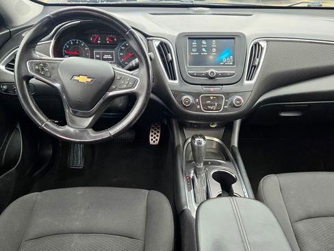 Used 2016 Chevrolet Malibu LT image 23