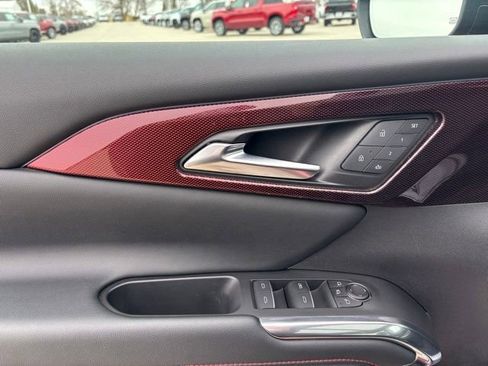 Certified 2024 Chevrolet Traverse RS image 20