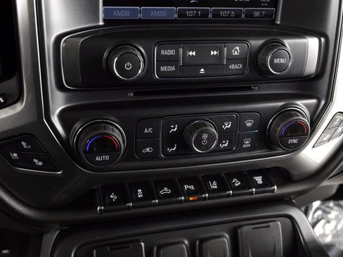 Used 2018 Chevrolet Silverado 2500 LTZ image 20