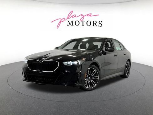 New 2026 BMW 530i xDrive w/ M Sport Package AWD/4WD image 2