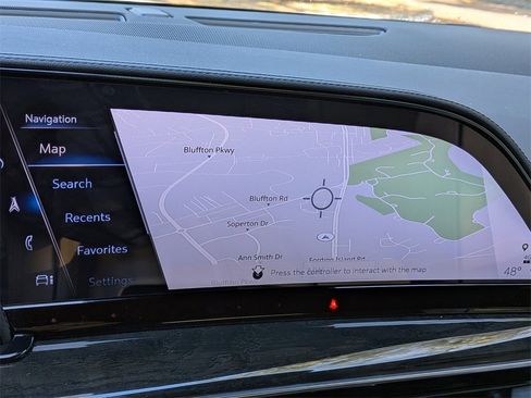 Certified 2024 Cadillac Escalade ESV Premium Luxury w/ Performance Package image 28