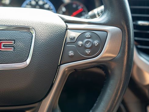Used 2021 GMC Acadia AT4 w/ Technology Package AWD/4WD image 22