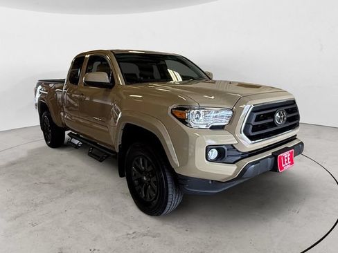Used 2020 Toyota Tacoma 4x4 Access Cab image 8