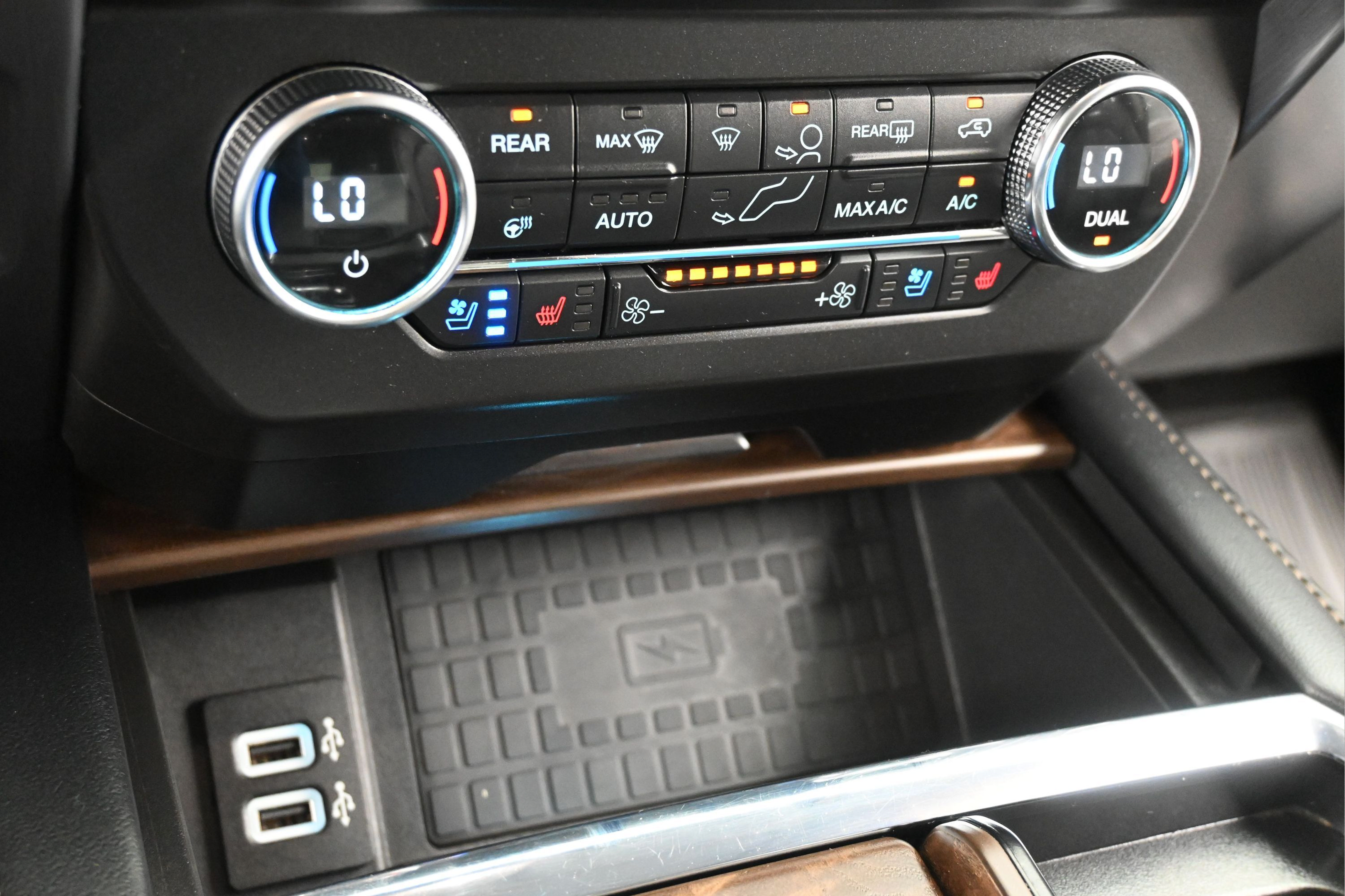 Used 2019 Ford Expedition Platinum RWD image 19