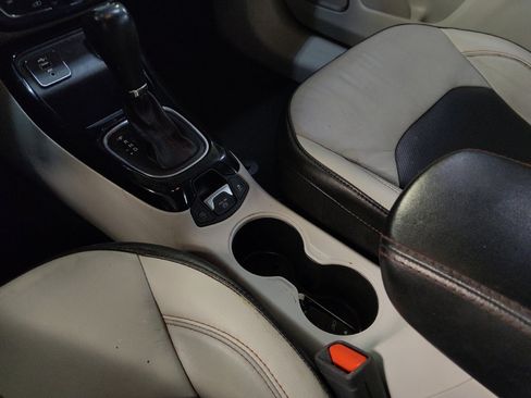 Used 2020 Jeep Compass Limited FWD image 26