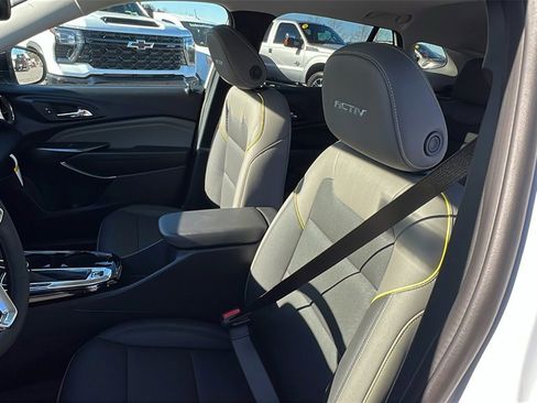 New 2026 Chevrolet Trax ACTIV w/ Sunroof Package image 15
