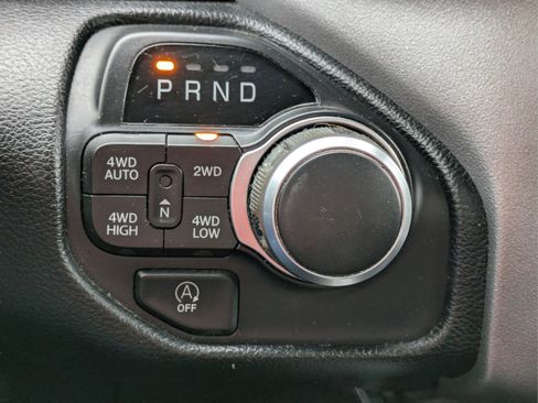 Used 2020 RAM 1500 Big Horn image 24