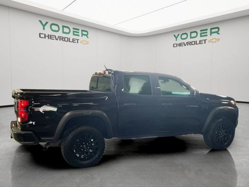 Used 2024 Chevrolet Colorado Trail Boss w/ Advanced Trailering Package AWD/4WD image 5