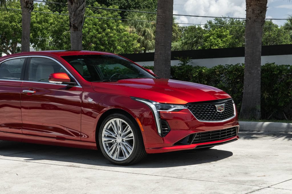 Used 2025 Cadillac CT4 Premium Luxury RWD image 11