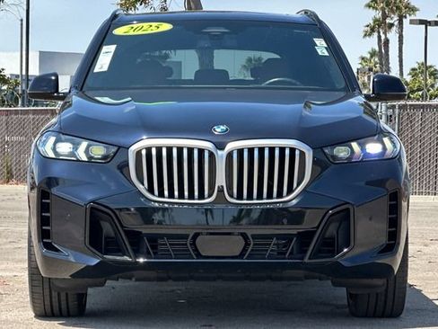 Used 2025 BMW X5 sDrive40i w/ M Sport Package RWD image 9