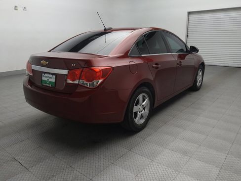 Used 2016 Chevrolet Cruze LT w/ Technology Package image 9