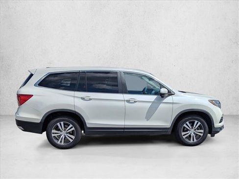 Used 2017 Honda Pilot EX-L image 4