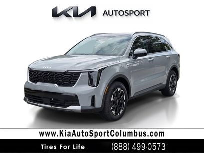 New 2026 Kia Sorento S w/ S Panoramic Sunroof Package