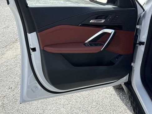 New 2026 BMW X2 xDrive28i w/ Technology Package image 26