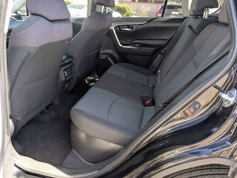 Used 2025 Toyota RAV4 XLE image 24