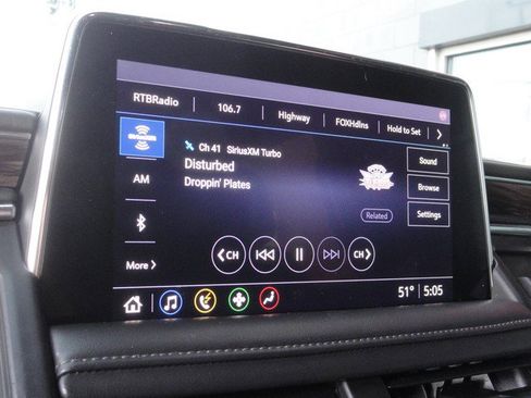 Used 2021 Chevrolet Suburban LT image 17