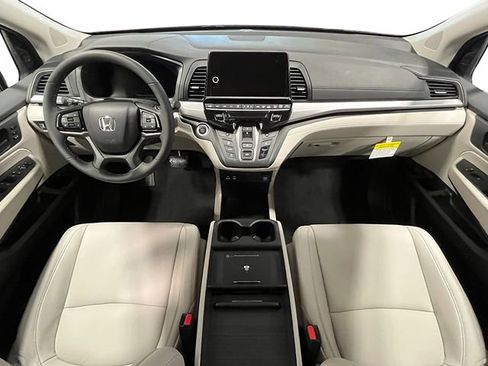 New 2026 Honda Odyssey EX-L image 16