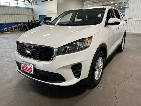 Used 2019 Kia Sorento FWD image 7