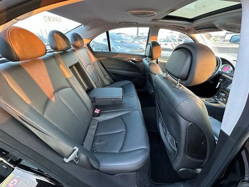 Used 2008 Mercedes-Benz E 350 Sedan image 14