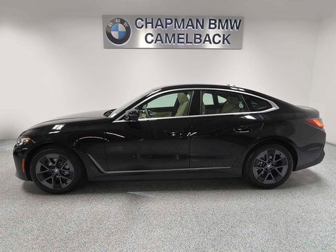 Used 2025 BMW i4 eDrive40 image 3
