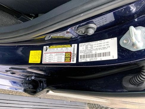 Used 2024 Toyota Sequoia Capstone image 21