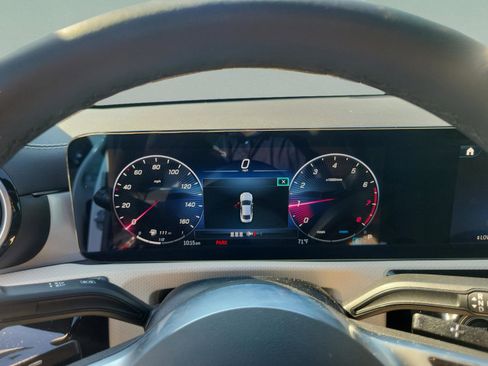 Certified 2025 Mercedes-Benz CLA 250 image 26