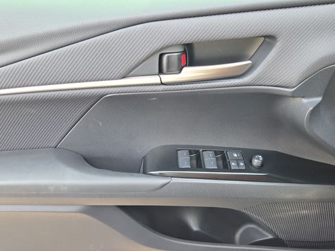 Used 2026 Toyota Camry SE FWD image 20