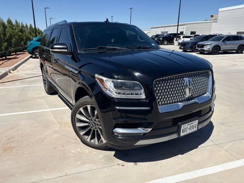Used 2019 Lincoln Navigator L Select AWD/4WD image 20