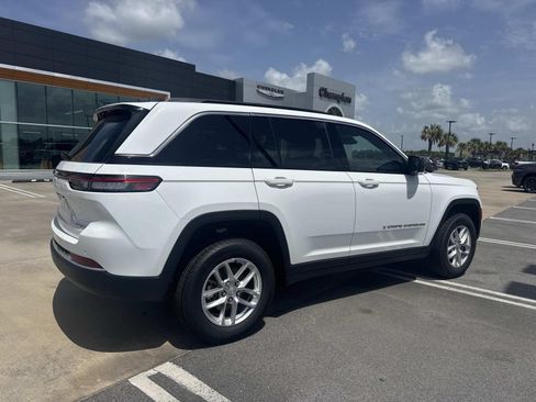 New 2026 Jeep Grand Cherokee Laredo X RWD image 7