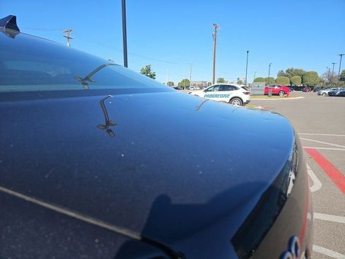 Used 2019 Genesis G90 5.0 Ultimate image 5