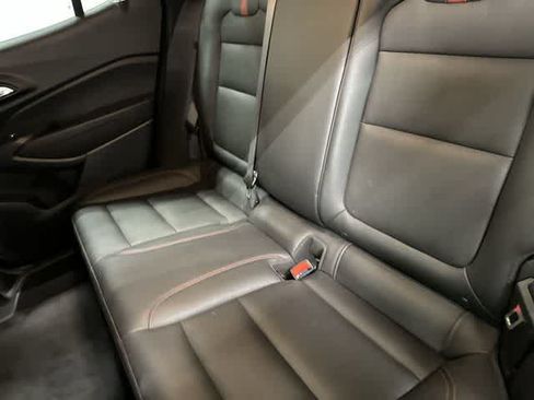 Used 2024 Chevrolet Trax RS w/ Sunroof Package FWD image 11
