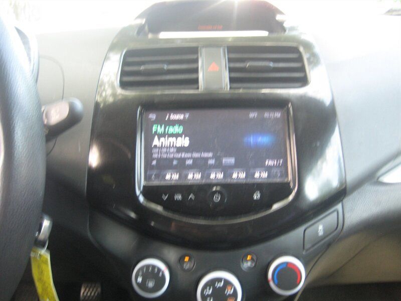 Used 2014 Chevrolet Spark LT FWD image 13
