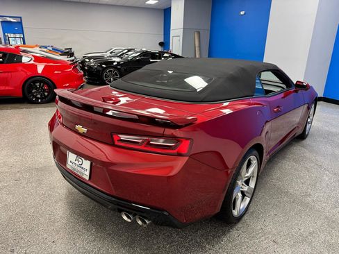 Used 2017 Chevrolet Camaro SS RWD image 39