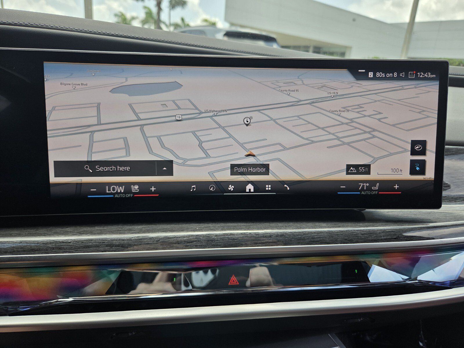 Certified 2025 BMW i7 xDrive60 AWD/4WD image 22