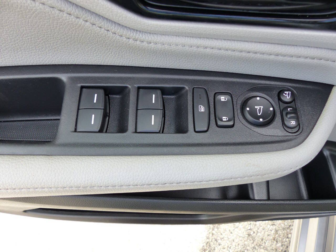 Used 2023 Honda Odyssey Elite image 21