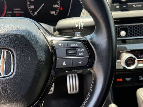 Used 2025 Honda Civic Sport image 17