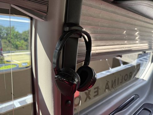 Used 2023 Ford Transit 250 148 High Roof Extended AWD image 30