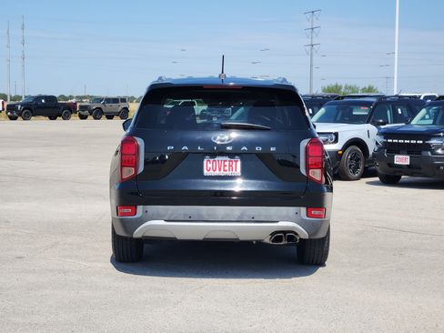 Used 2022 Hyundai Palisade SEL w/ Cargo Package FWD image 6