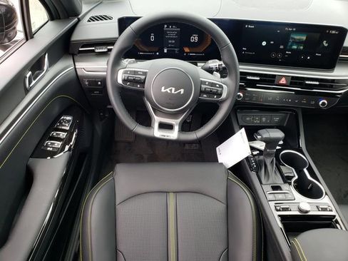 New 2026 Kia K5 GT FWD image 9