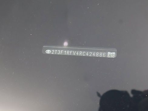 Used 2024 Toyota RAV4 LE image 38