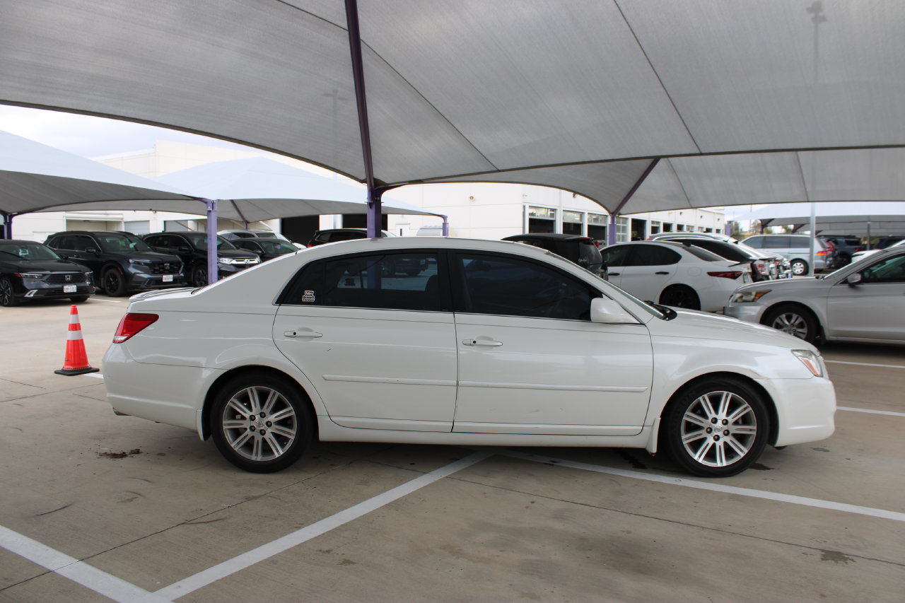 Used 2007 Toyota Avalon XL FWD image 7