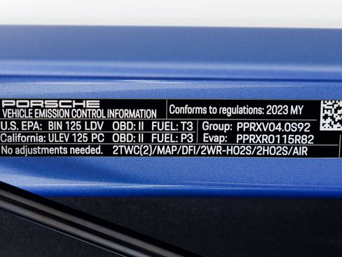 Used 2023 Porsche 718 Cayman GT4 RS RWD image 82