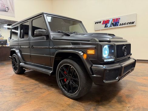 Used 2017 Mercedes-Benz G 65 AMG 4MATIC image 4